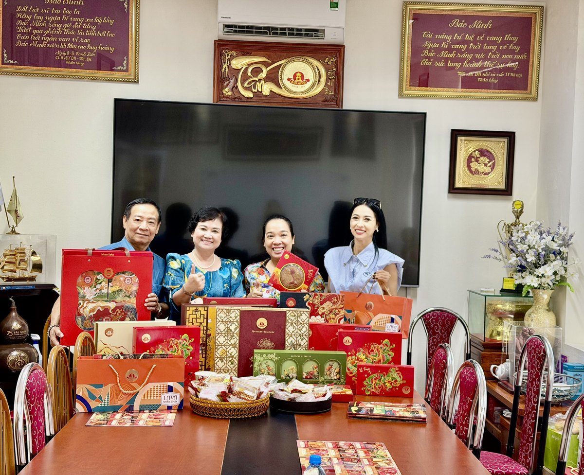 Buổi làm việc tại Bảo Minh — TGĐ Ngô Thị Tính và Chủ tịch Vương Duy Kiệm